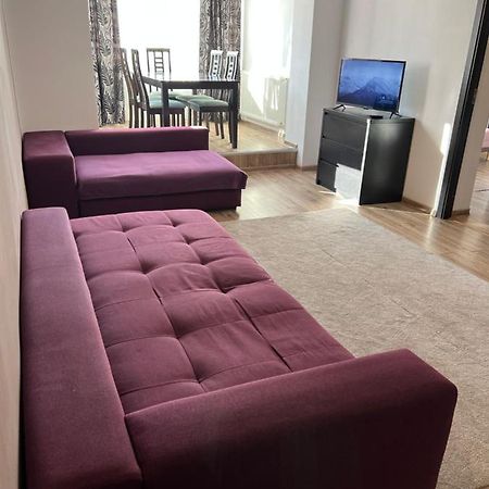 Nordic Sunny Apartment Suceava Exterior foto